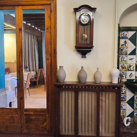 Fonda Ca La Manyana Guest House Sant Juliá de Vilatorta Екстериор снимка