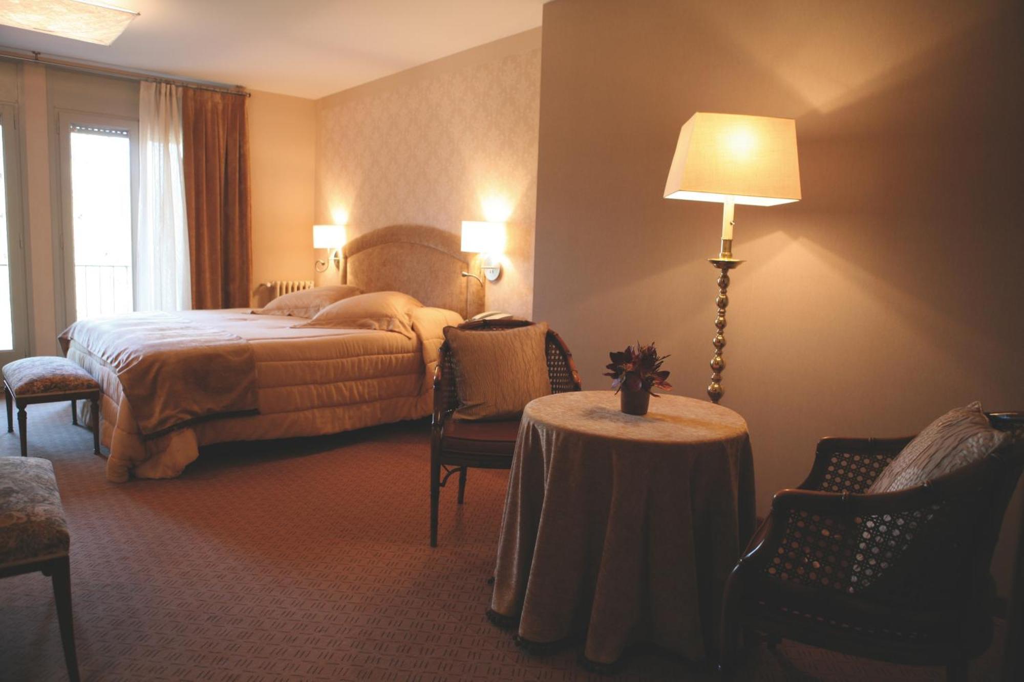 Fonda Ca La Manyana Guest House Sant Juliá de Vilatorta Екстериор снимка