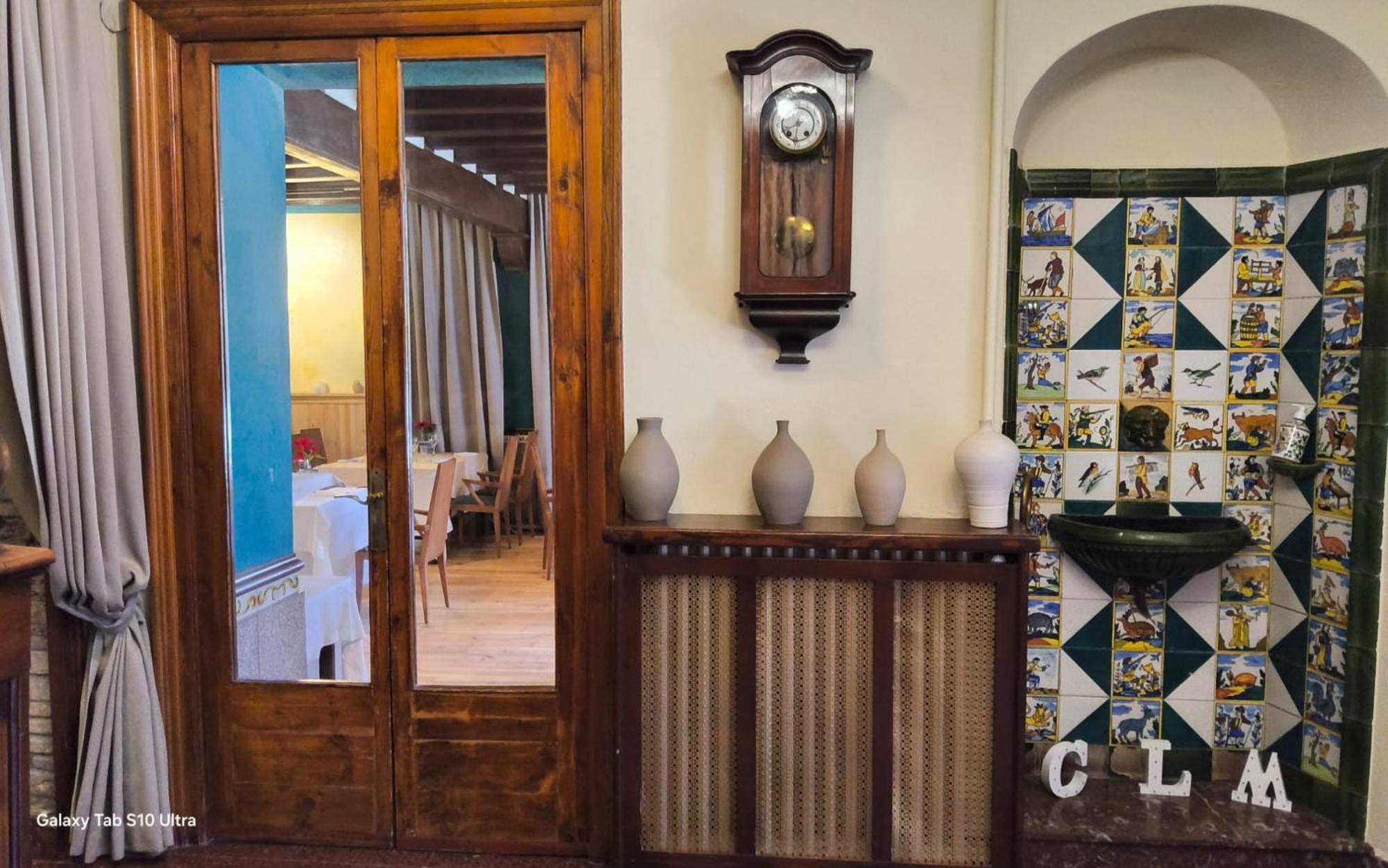 Fonda Ca La Manyana Guest House Sant Juliá de Vilatorta Екстериор снимка
